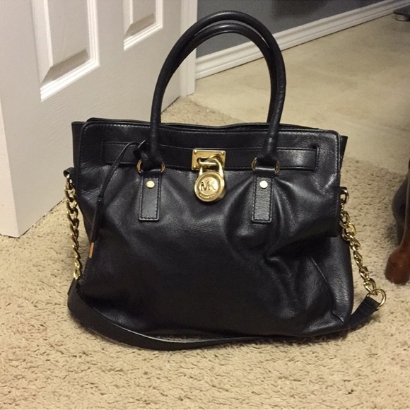 Michael Kors Large Hamilton Bag Black Leather Handbag with Gold Accents - Picture 1 of 4